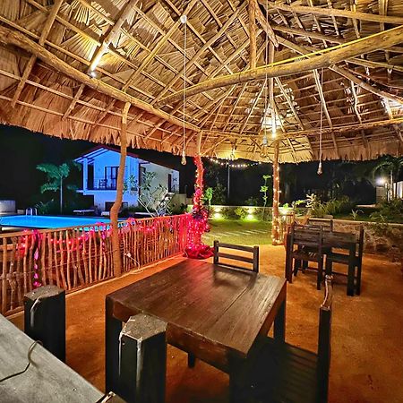 Finch Tangalle Exterior foto