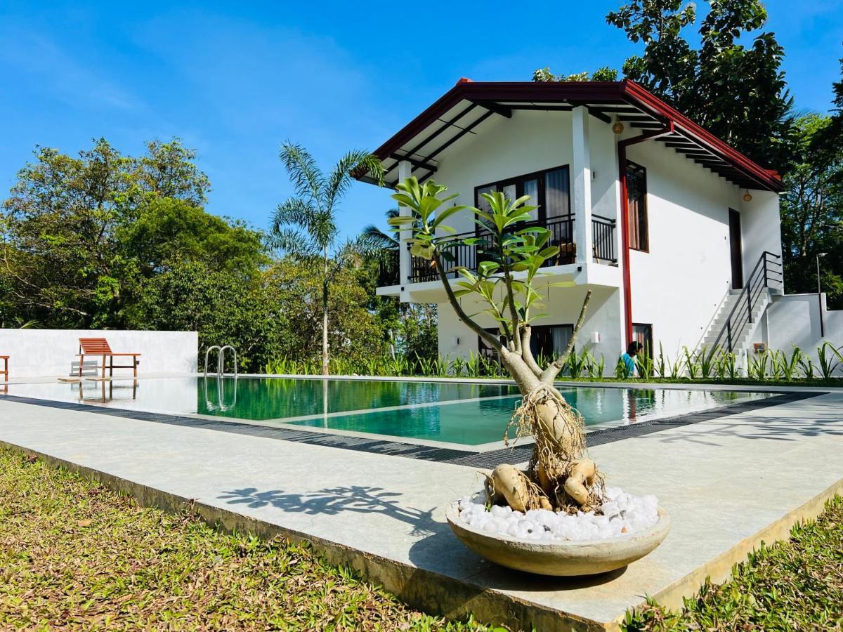 Finch Tangalle Exterior foto