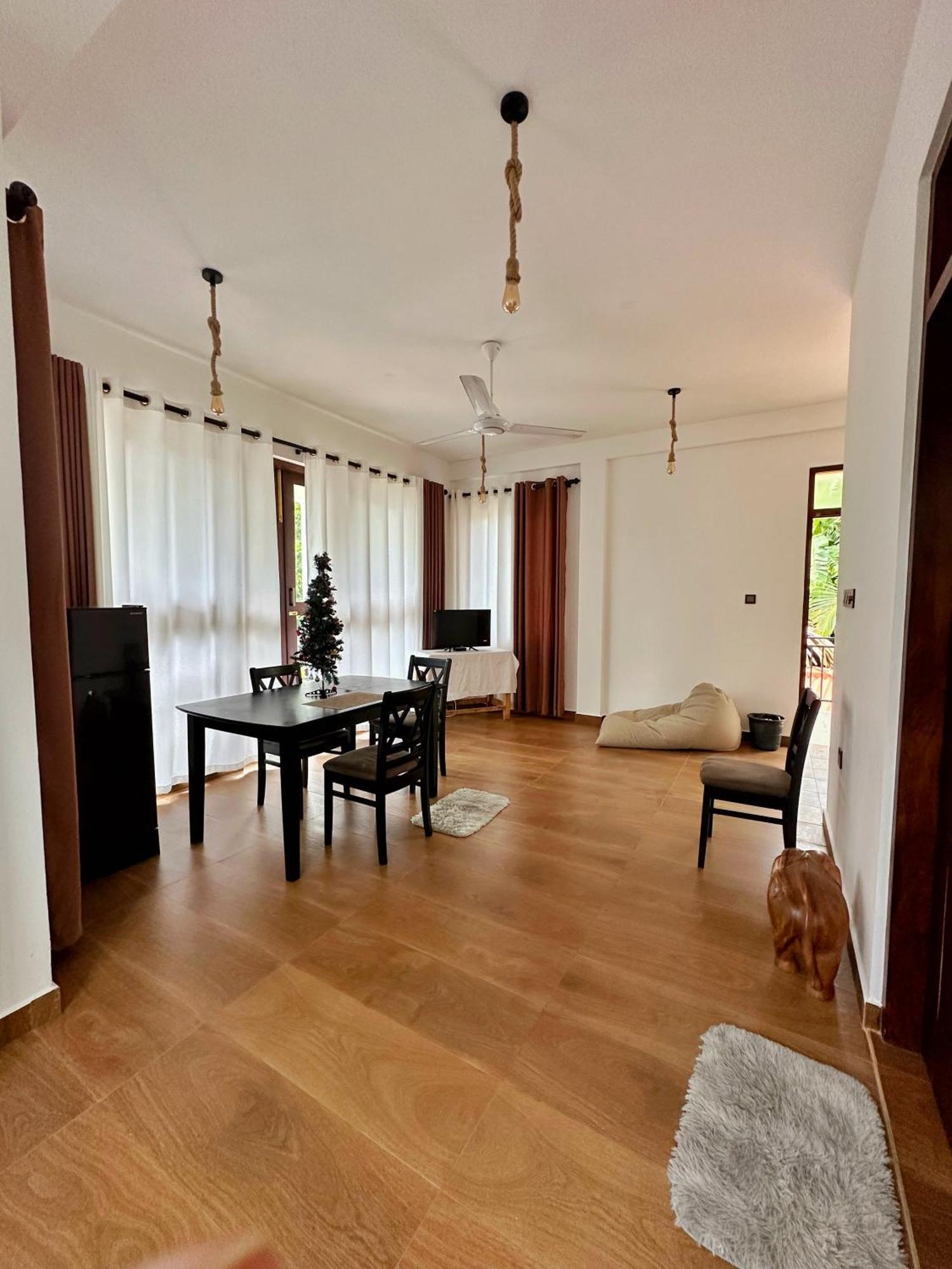 Finch Tangalle Exterior foto